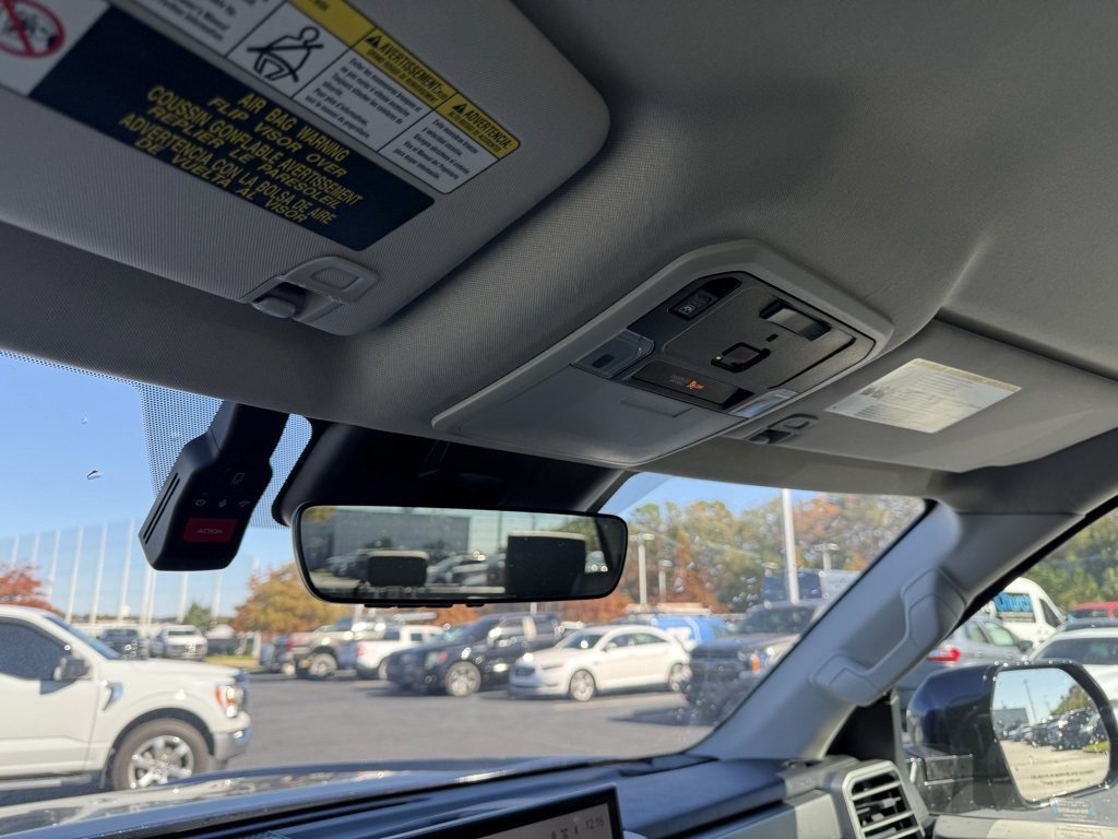 Used 2023 Toyota Tundra Limited image 21