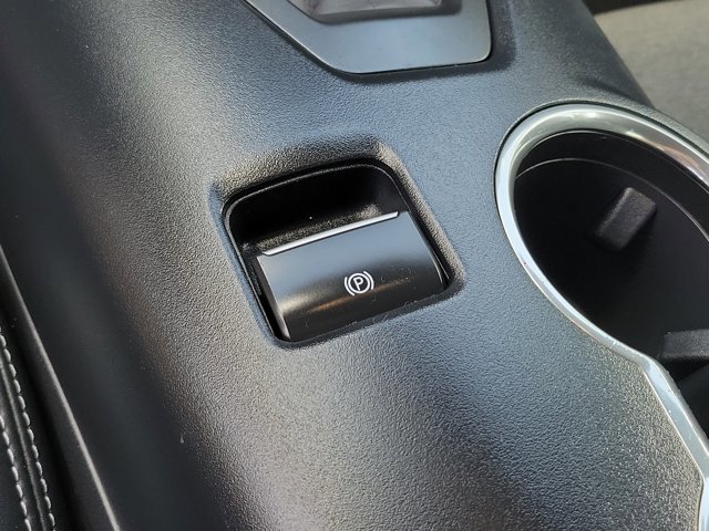 Certified 2024 Ford Mustang Coupe RWD image 32