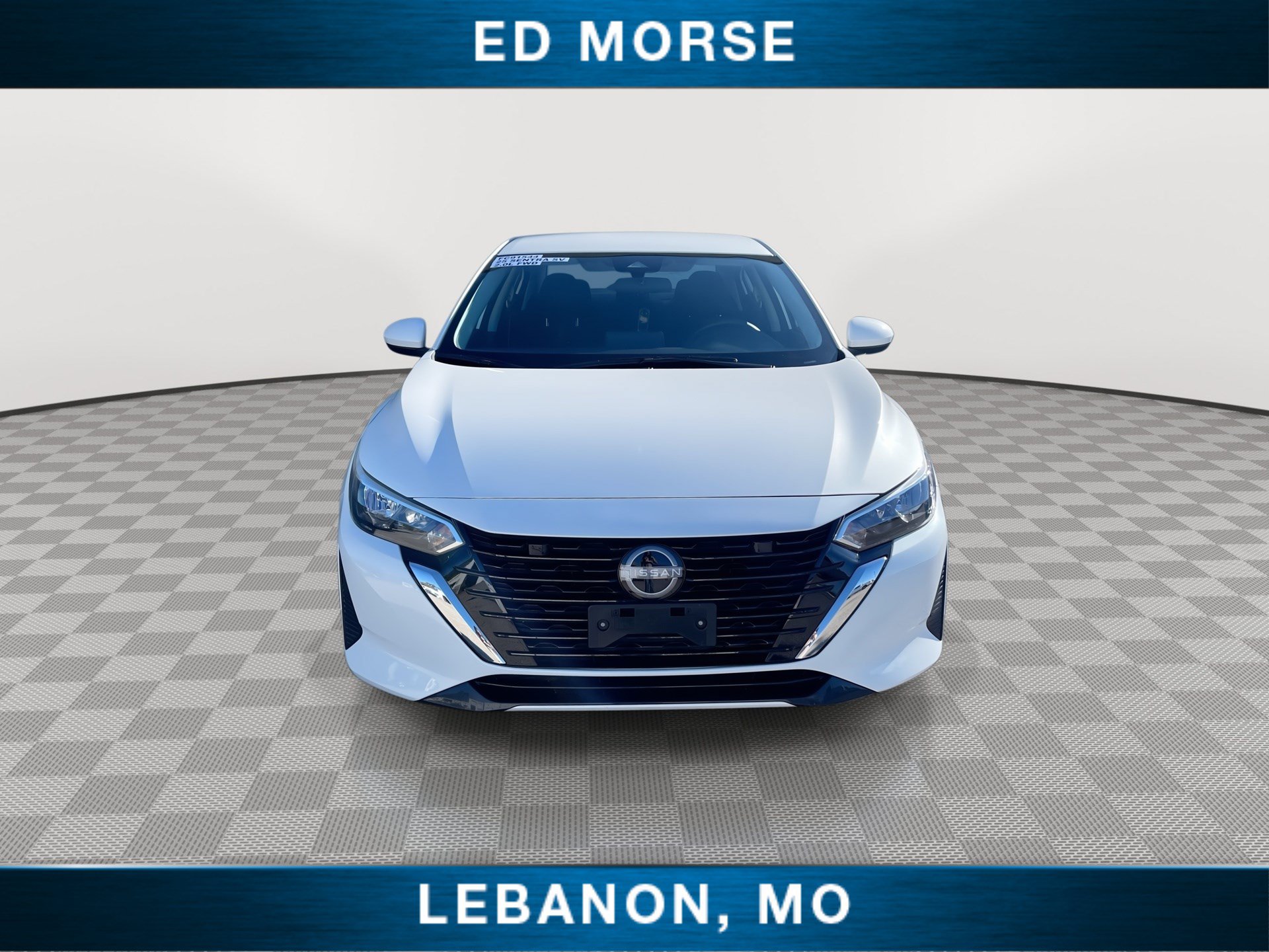 Used 2025 Nissan Sentra SV FWD image 3