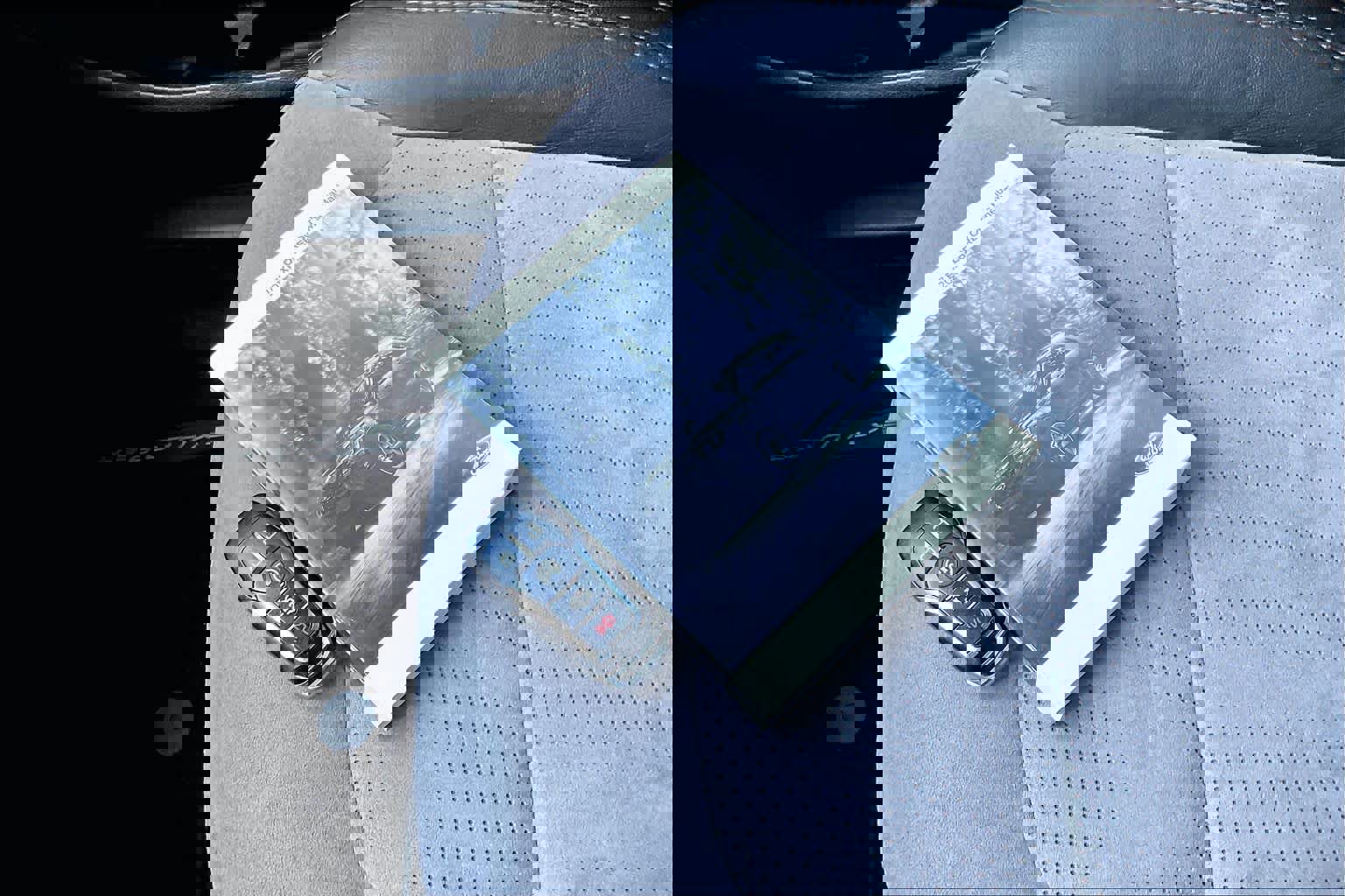 Certified 2017 Ford Explorer XLT w/ Equipment Group 202A image 17