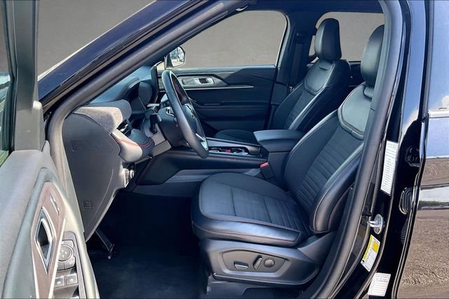 Certified 2025 Ford Explorer ST-Line w/ ST-Line Street Pack AWD/4WD image 22