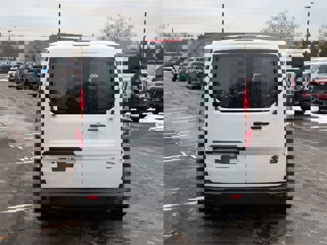 Certified 2023 Ford Transit Connect XL image 4