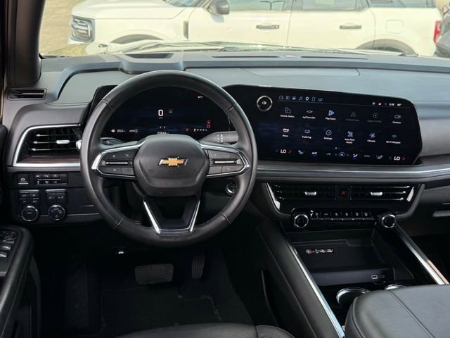 Used 2025 Chevrolet Tahoe LT AWD/4WD image 8