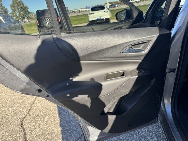 Used 2023 Chevrolet Equinox LT w/ Driver Convenience Package image 24