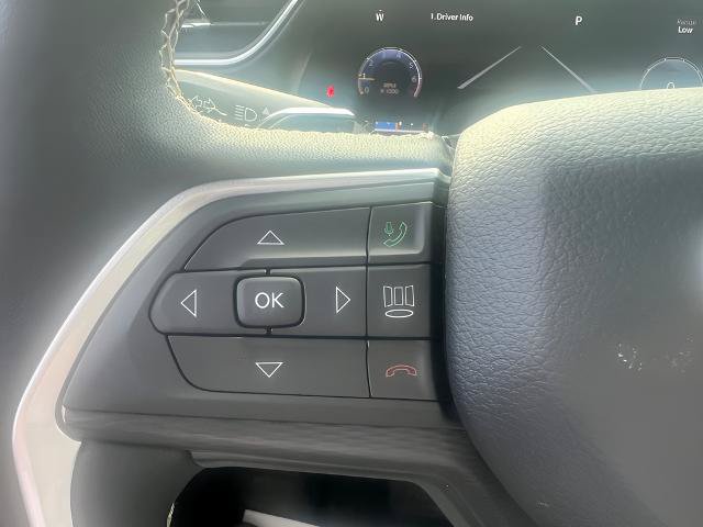 Used 2023 Jeep Grand Cherokee Altitude AWD/4WD image 14