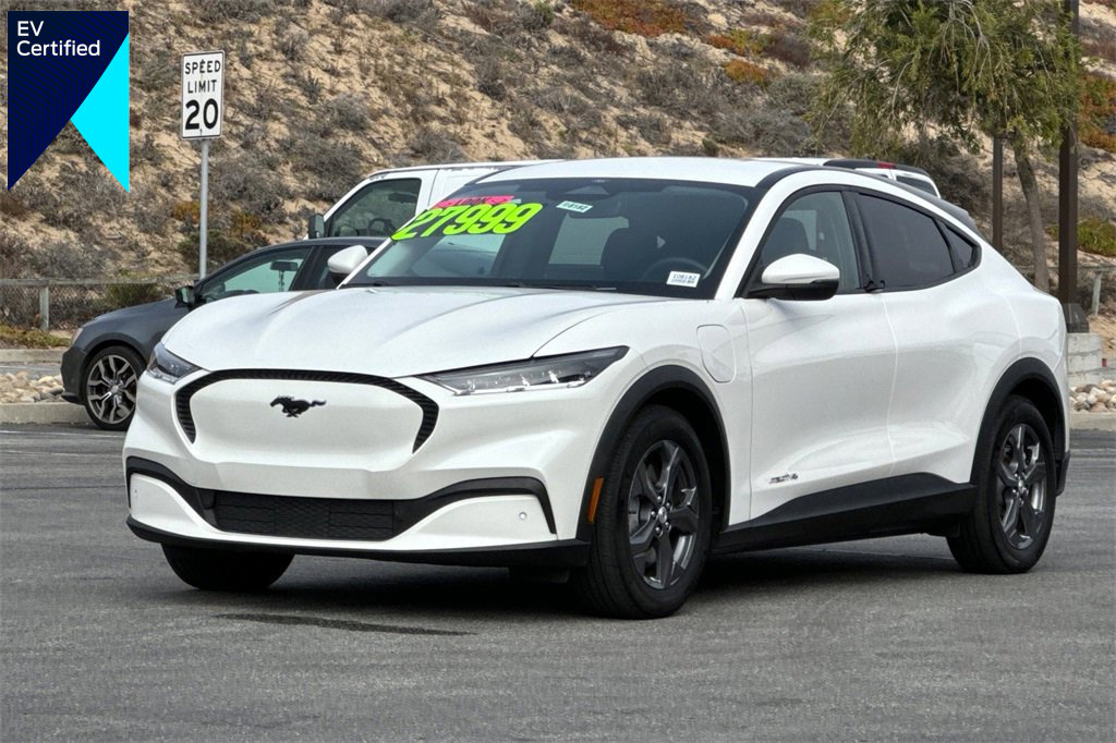 Certified 2022 Ford Mustang Mach-E Select image 1