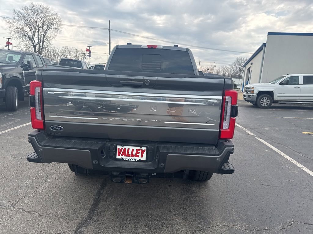 Certified 2024 Ford F350 Platinum AWD/4WD image 11