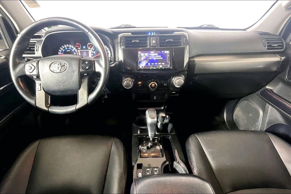 Used 2018 Toyota 4Runner TRD Off-Road Premium AWD/4WD image 11