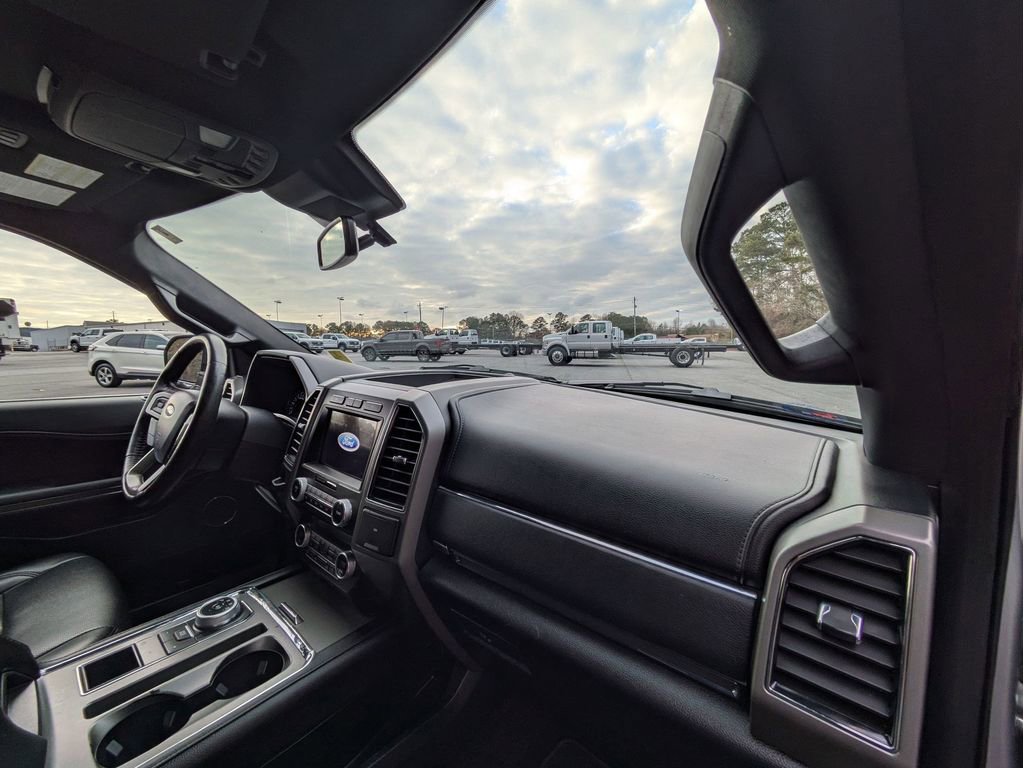 Certified 2021 Ford Expedition XLT image 31