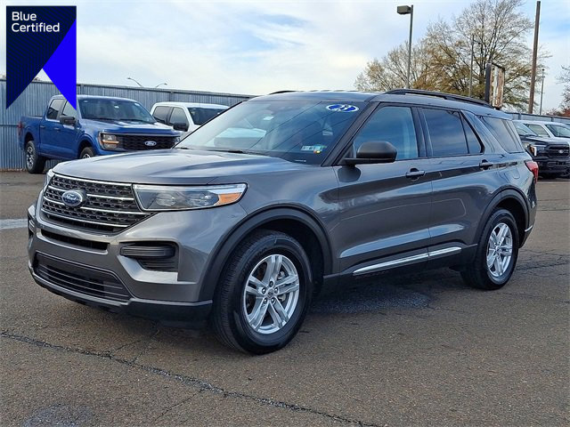 Certified 2023 Ford Explorer XLT image 1