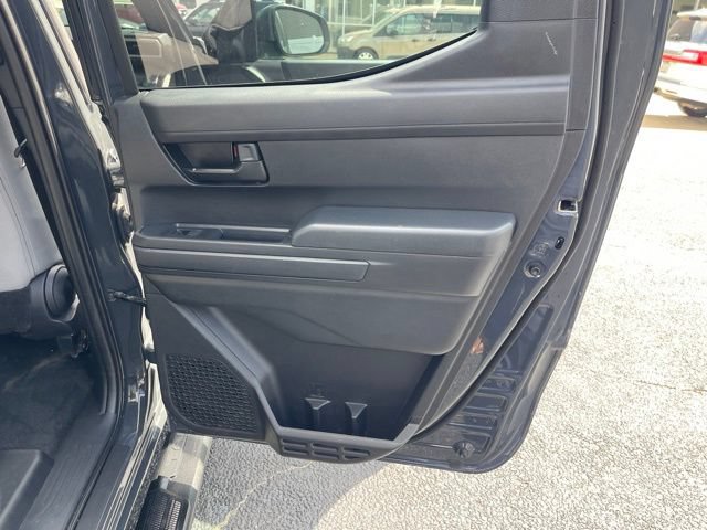 Used 2025 Toyota Tacoma SR5 AWD/4WD image 20