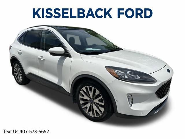 Certified 2020 Ford Escape Titanium w/ Titanium Premium Package 2.0 FWD image 1
