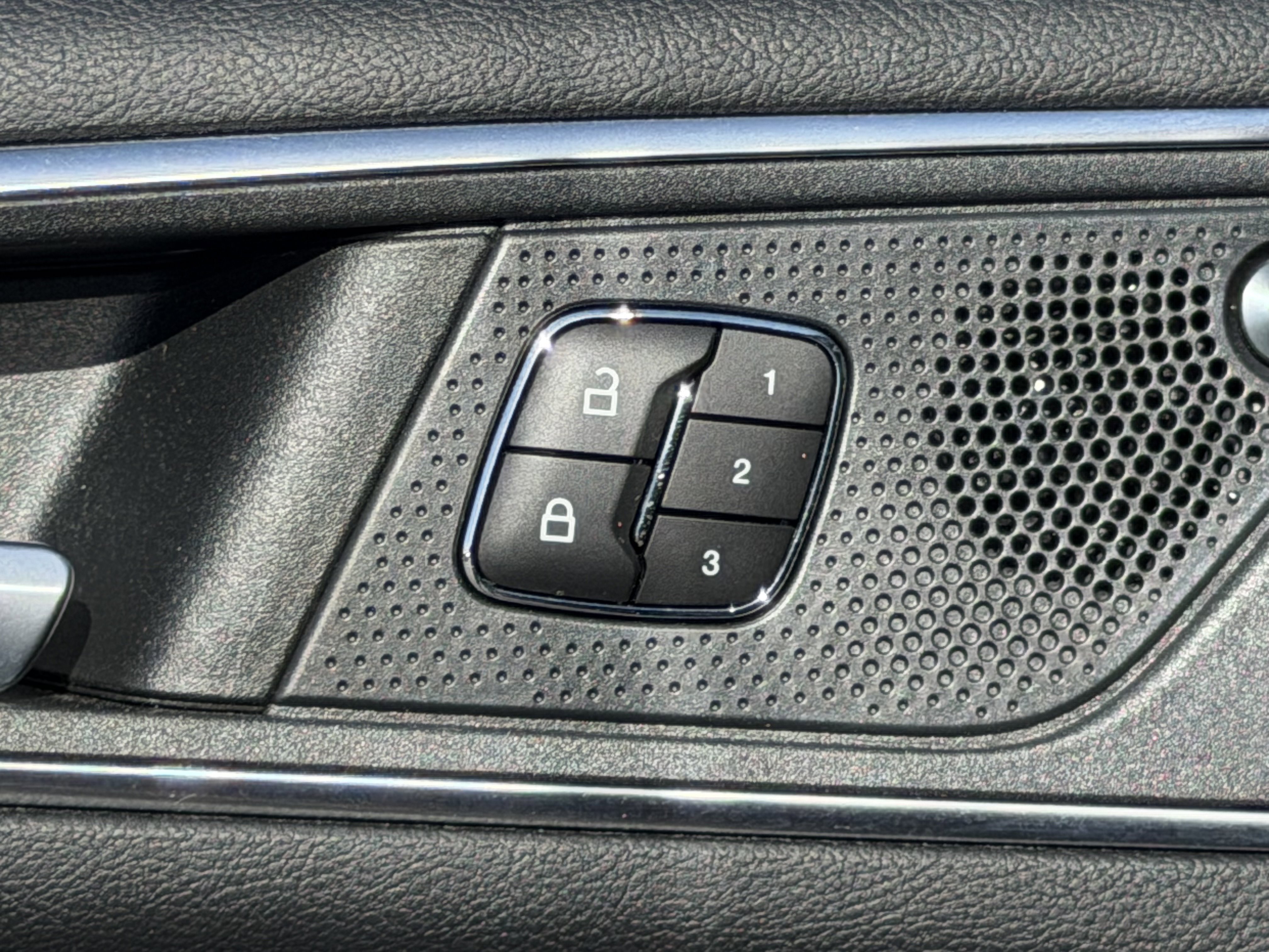 Certified 2023 Ford Edge ST AWD/4WD image 11