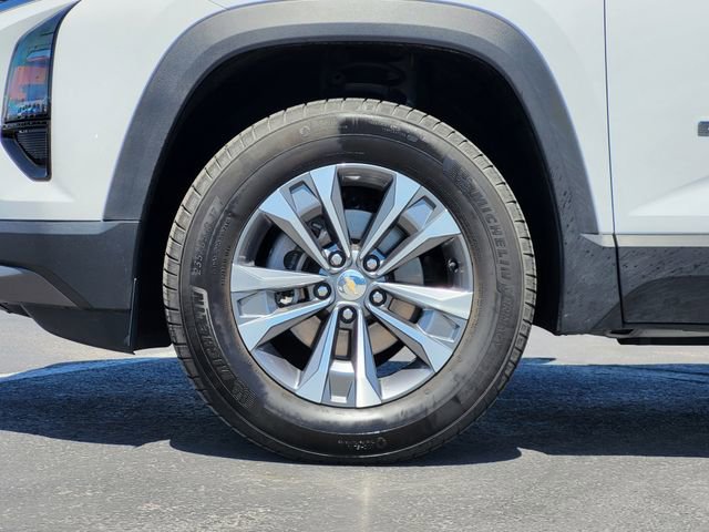 Used 2026 Chevrolet Equinox LT AWD/4WD image 11