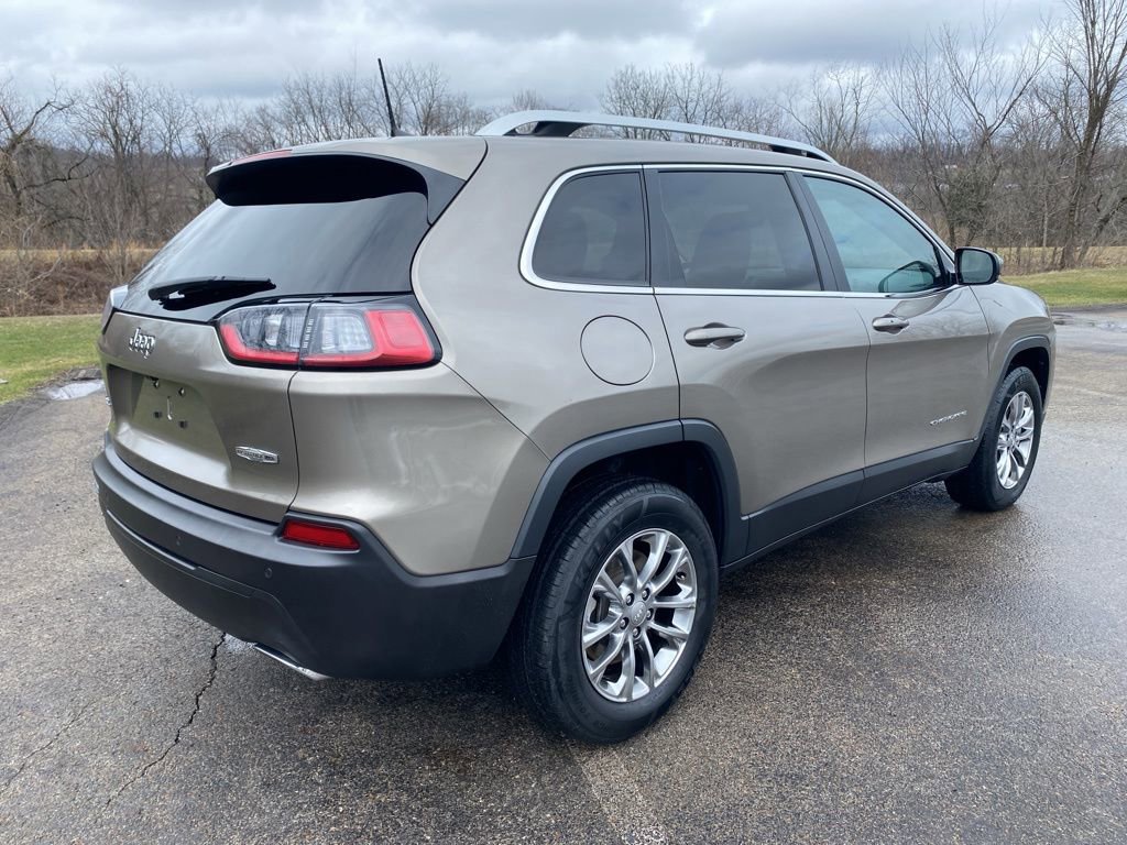 Used 2021 Jeep Cherokee Latitude Lux w/ Comfort/Convenience Group image 5