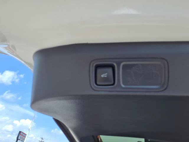 Certified 2023 Ford Expedition Platinum AWD/4WD image 25