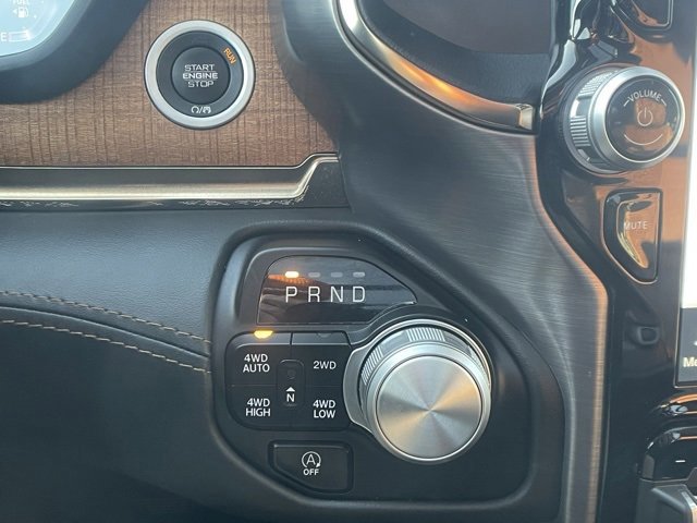 Used 2024 RAM 1500 Limited image 32