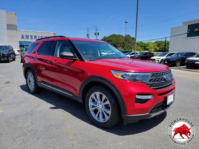 Certified 2023 Ford Explorer XLT w/ Equipment Group 202A RWD image 9