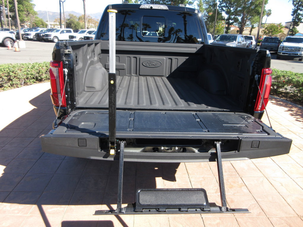 Certified 2025 Ford F150 Raptor AWD/4WD image 28