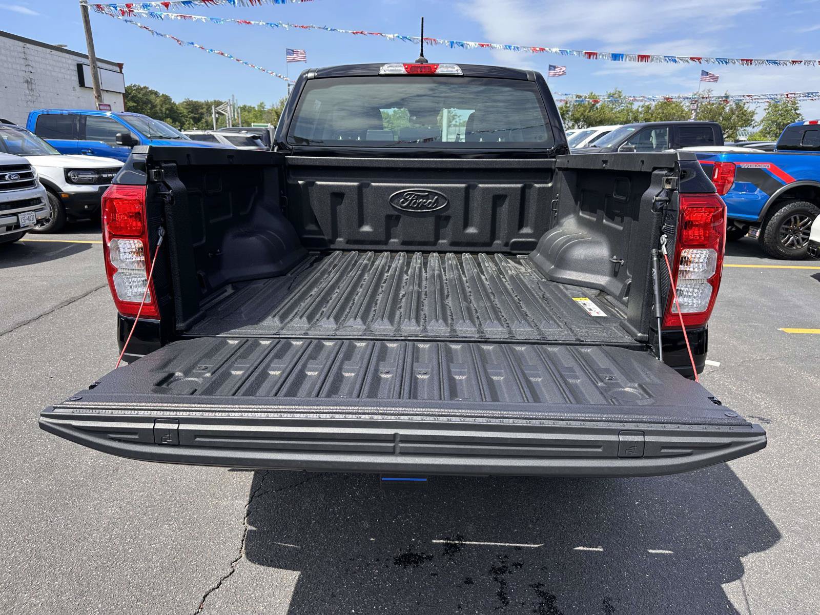 Certified 2024 Ford Ranger XL w/ Trailer Tow Package AWD/4WD image 8