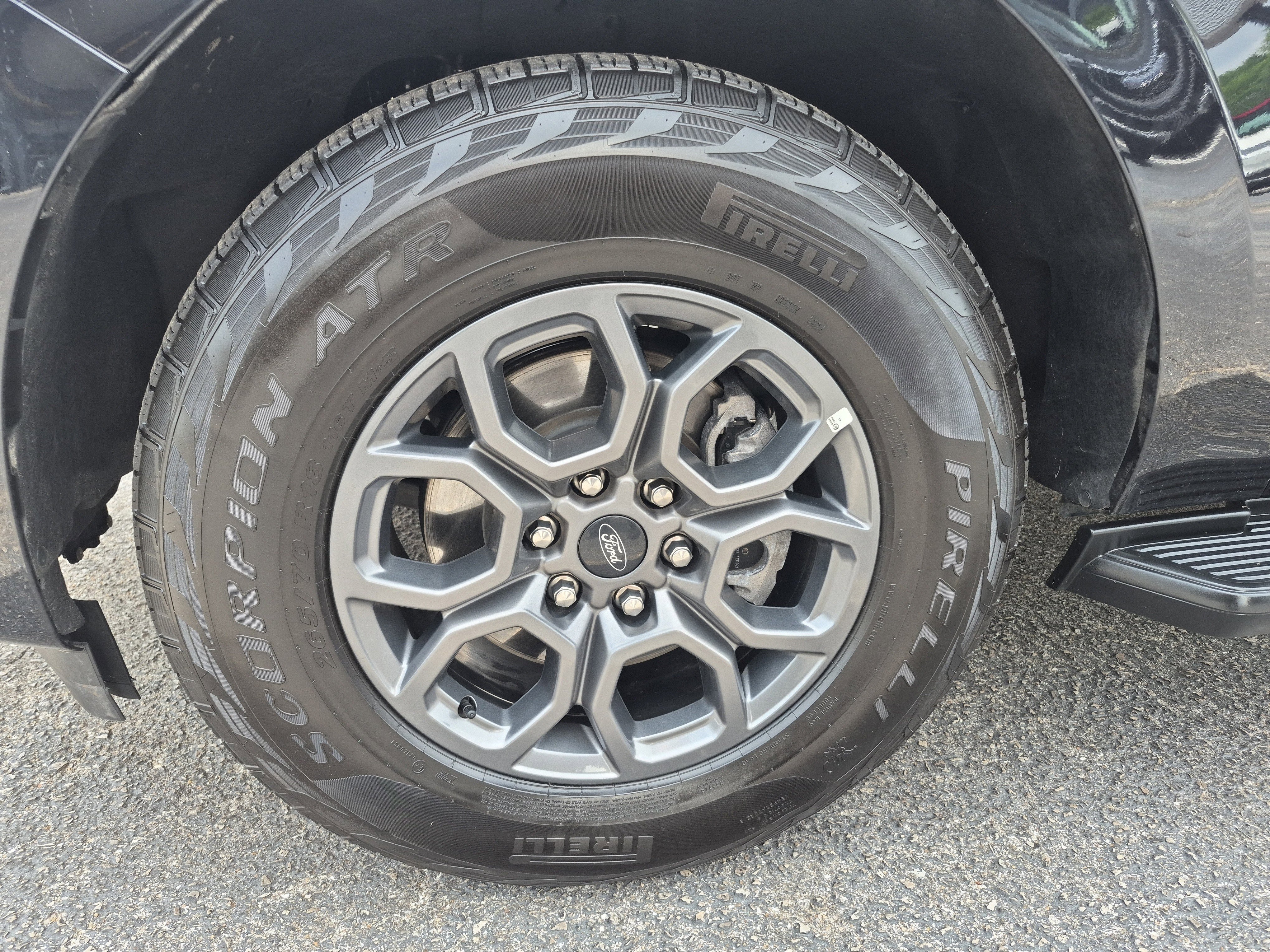 Certified 2025 Ford Expedition Max Active AWD/4WD image 8