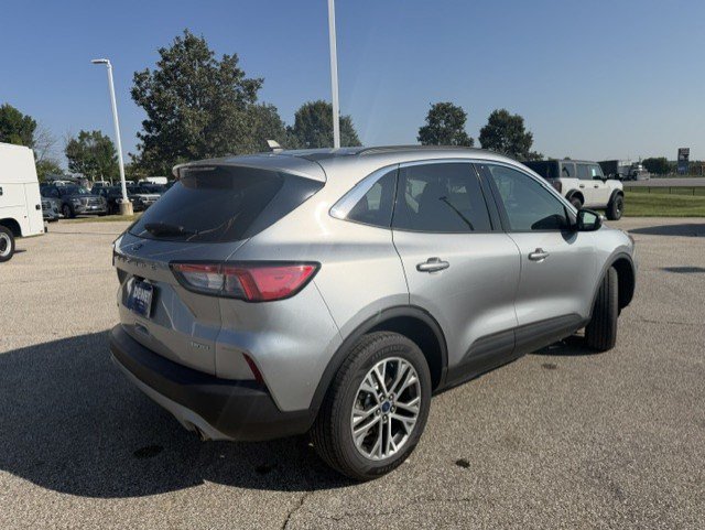 Certified 2022 Ford Escape SEL AWD/4WD image 9