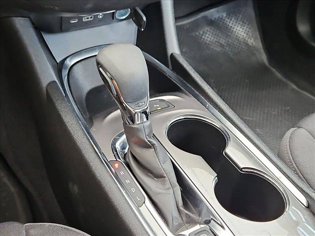 Used 2025 Chevrolet Malibu LT FWD image 12