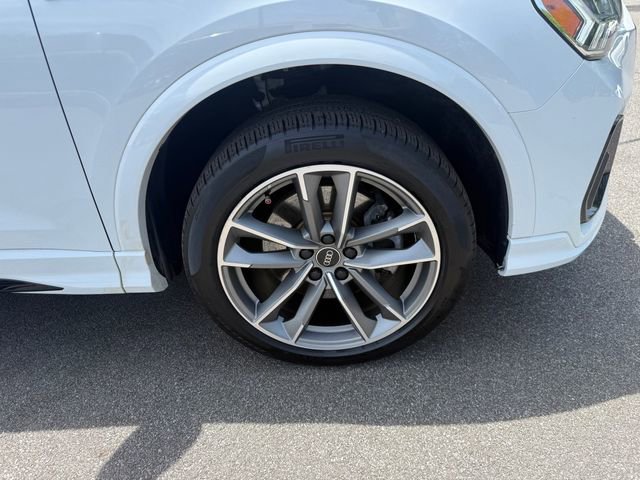 Used 2022 Audi Q3 2.0T Premium Plus AWD/4WD image 17