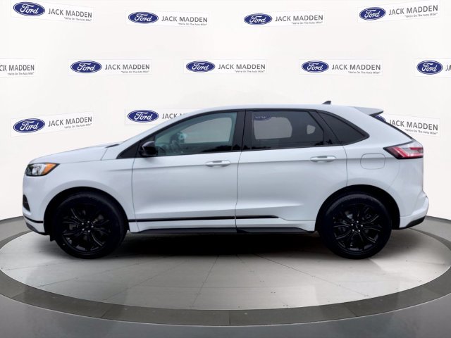 Certified 2024 Ford Edge SE w/ Black Appearance Package AWD/4WD image 2