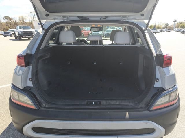 Used 2022 Hyundai Kona SEL image 23