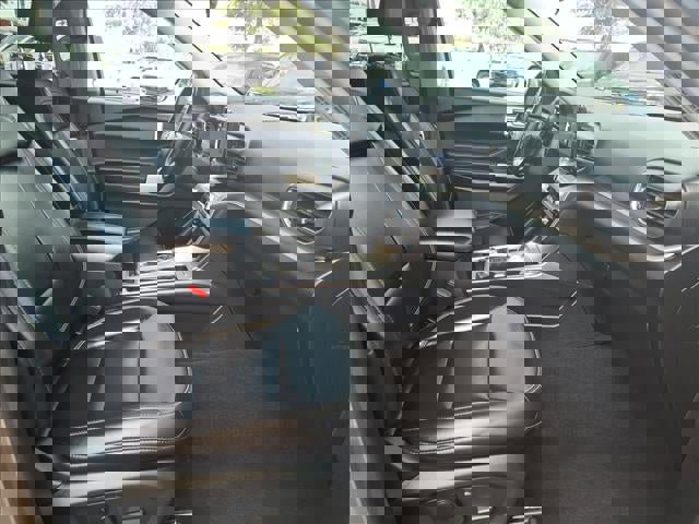 Certified 2021 Ford Explorer XLT w/ Equipment Group 202A image 12