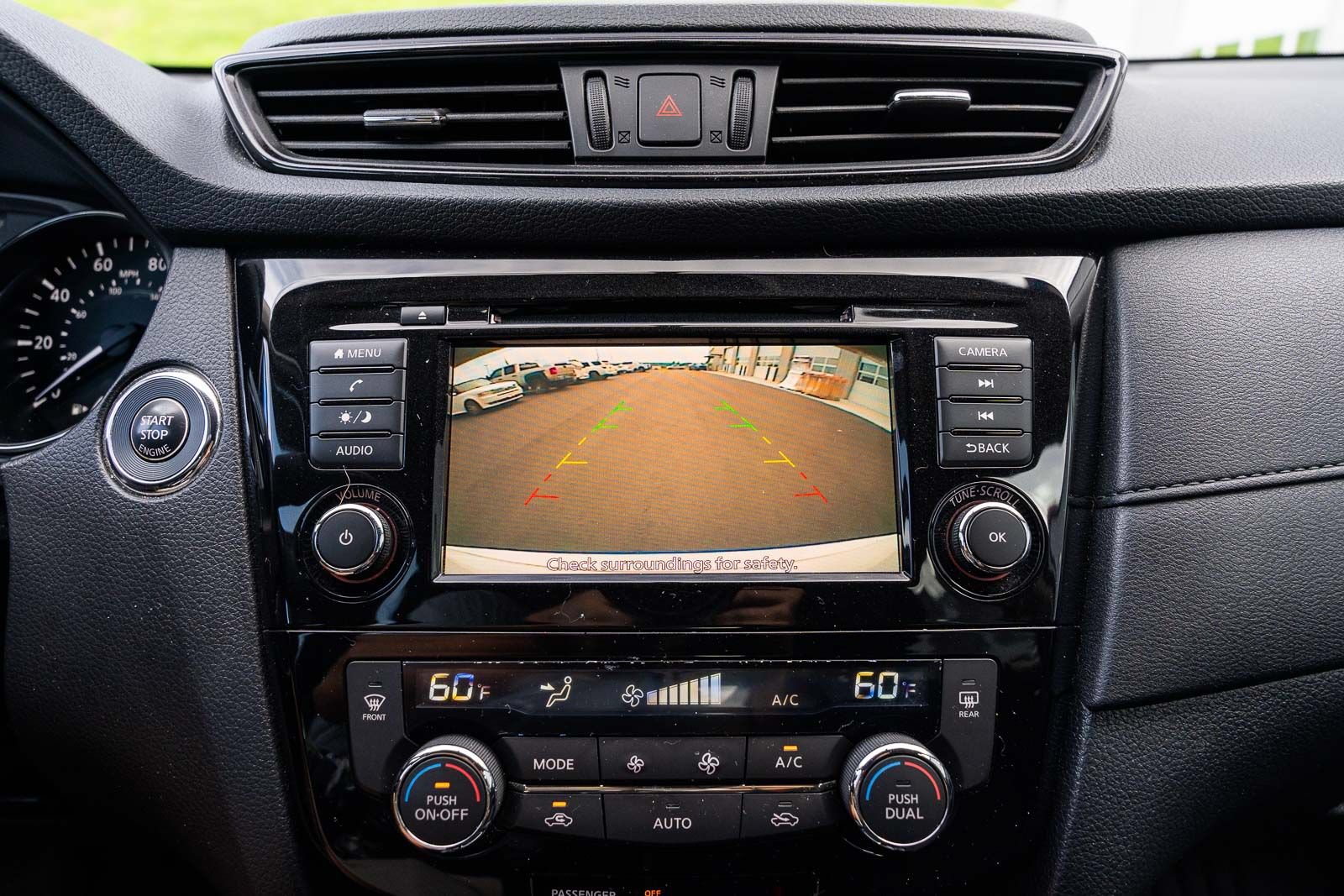 Used 2018 Nissan Rogue SV FWD image 31