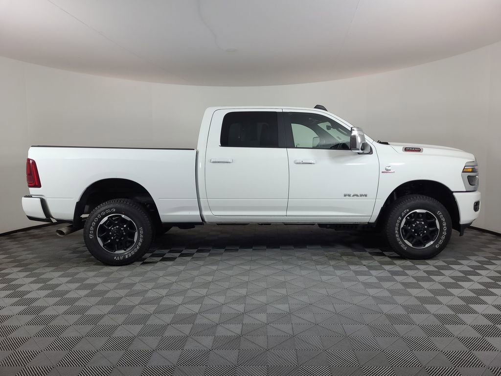 Used 2026 RAM 2500 Laramie AWD/4WD image 2