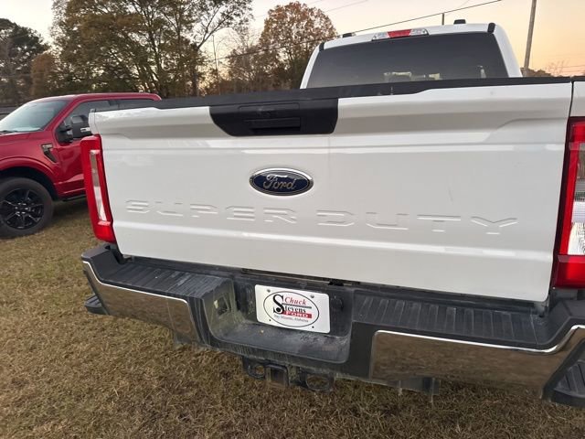 Certified 2025 Ford F250 XLT w/ FX4 Off-Road Package image 3