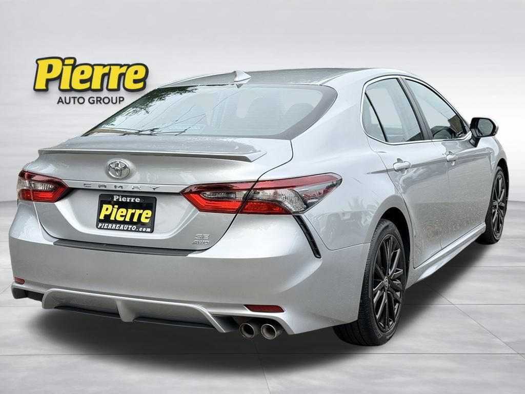 Used 2024 Toyota Camry SE w/ Cold Weather Package AWD/4WD image 7