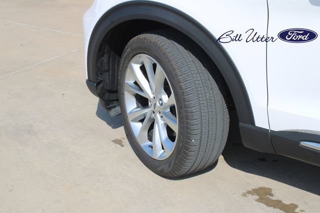 Certified 2022 Ford Explorer Platinum AWD/4WD image 9