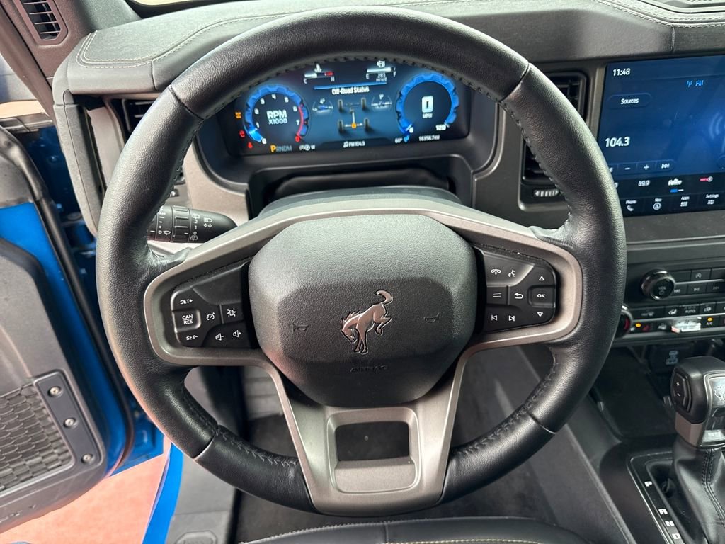 Certified 2025 Ford Bronco Badlands AWD/4WD image 17