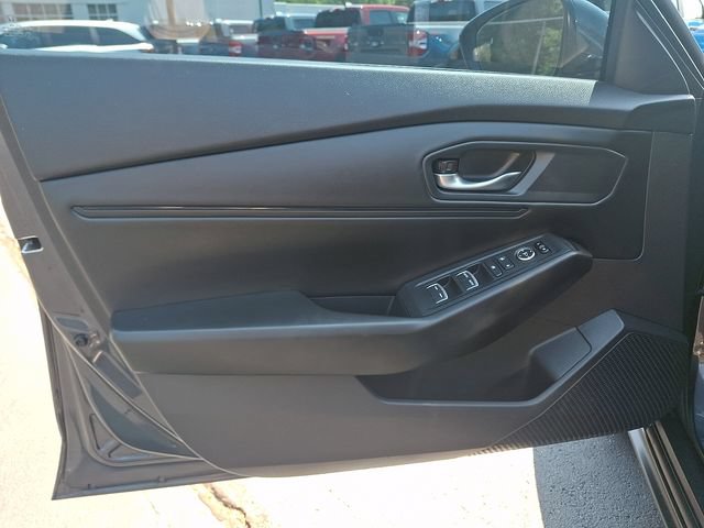 Used 2023 Honda Accord EX image 13