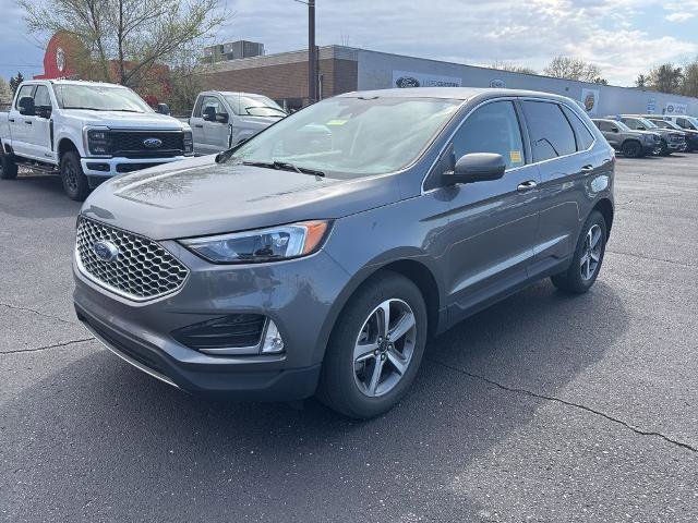 Certified 2024 Ford Edge SEL w/ Convenience Package