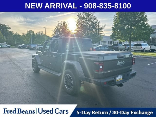 Used 2022 Jeep Gladiator Overland w/ LED Lighting Group AWD/4WD image 6