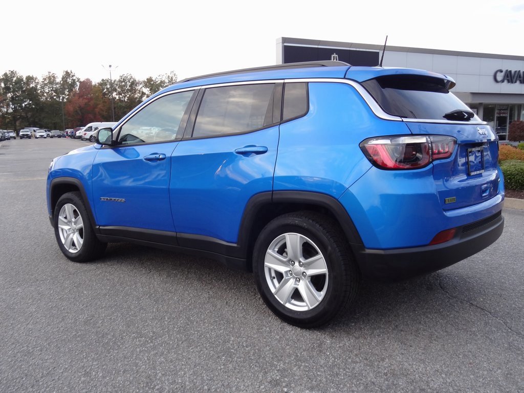 Used 2022 Jeep Compass Latitude w/ Convenience Group image 3
