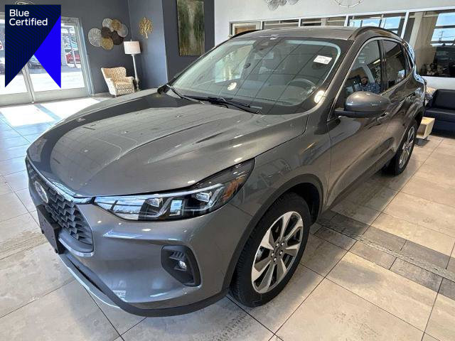 Certified 2025 Ford Escape Platinum image 1