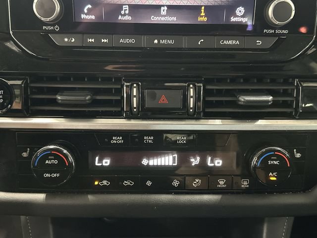 Used 2025 Nissan Pathfinder SV FWD image 21