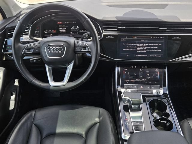 Used 2022 Audi Q7 3.0T Premium Plus w/ Premium Plus Package AWD/4WD image 25