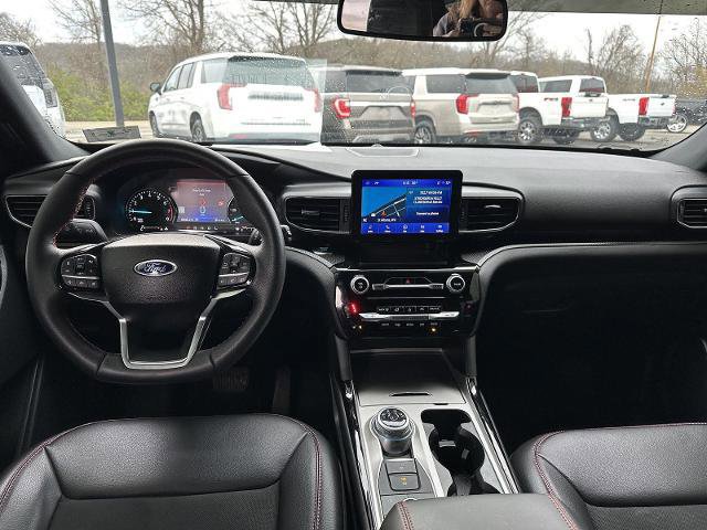 Certified 2024 Ford Explorer ST-Line w/ Class IV Trailer Tow Package AWD/4WD image 24