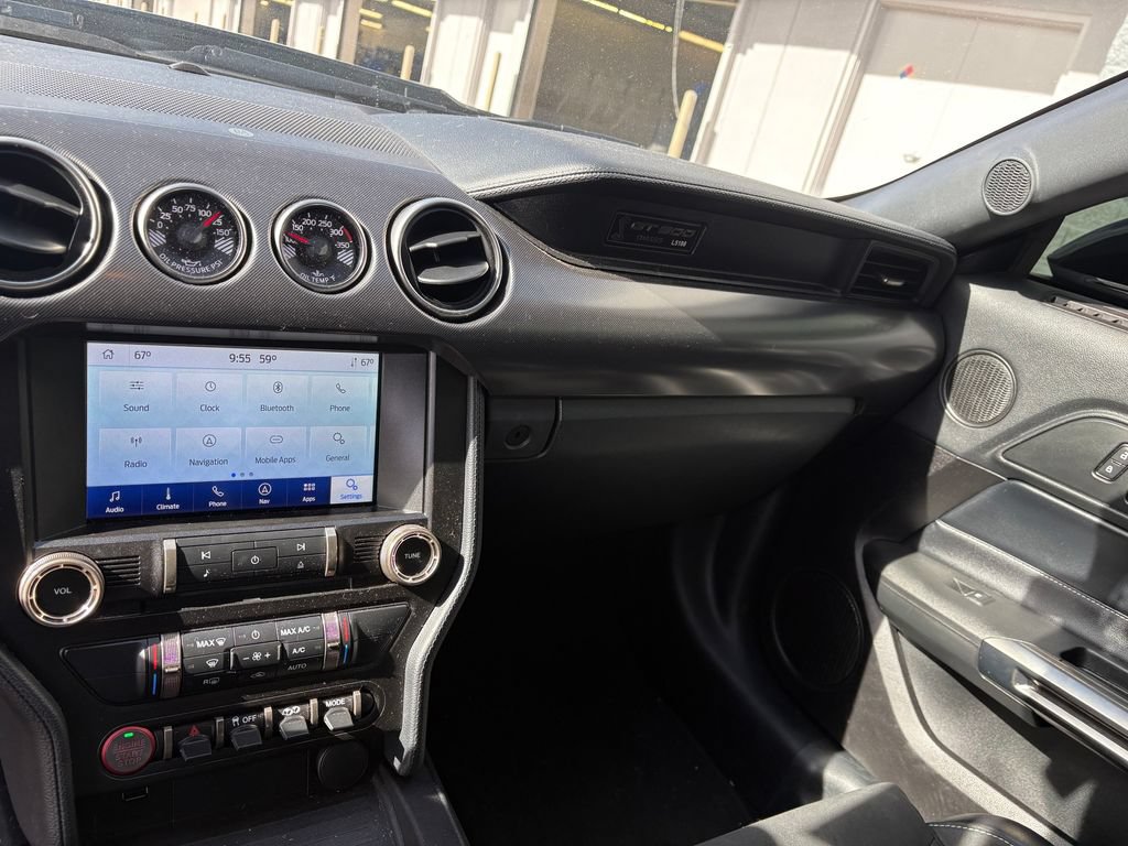 Certified 2020 Ford Mustang Shelby GT500 w/ Technology Package RWD image 23