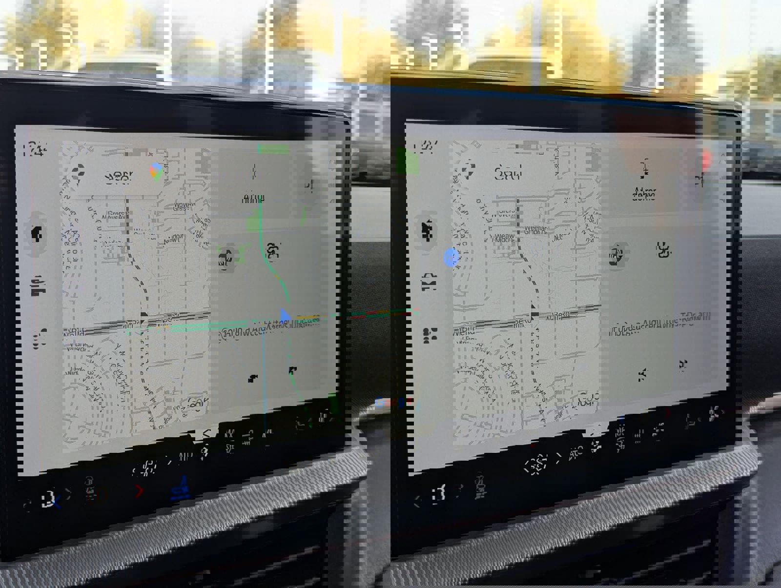 Certified 2025 Ford Explorer Platinum w/ LUX Leather Package image 21