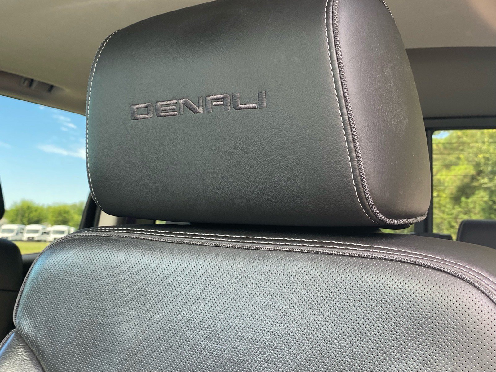 Used 2017 GMC Sierra 1500 Denali AWD/4WD image 14