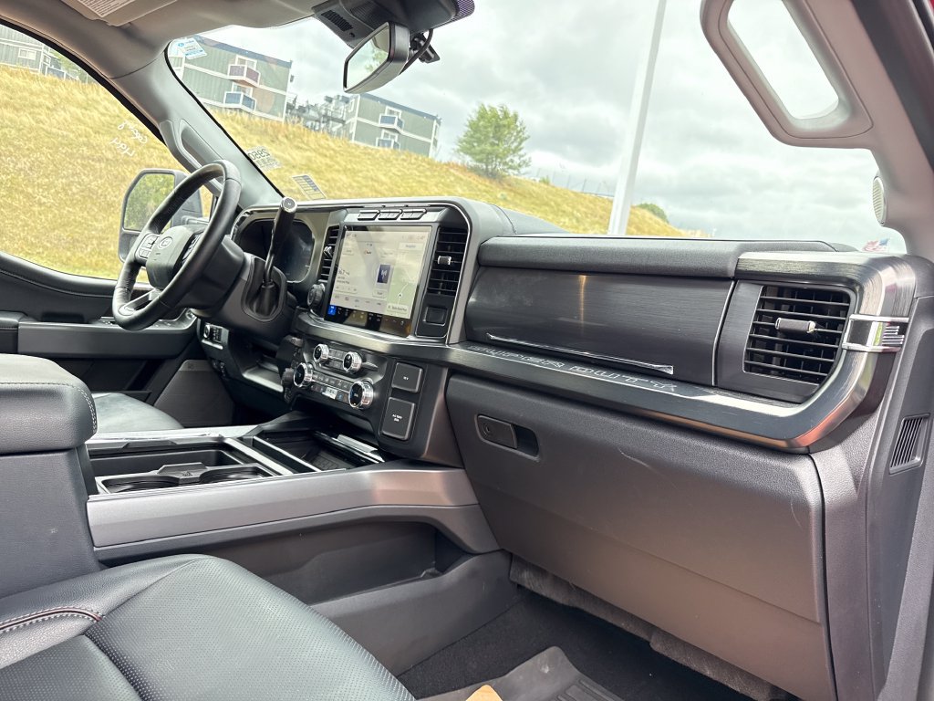 Certified 2024 Ford F250 Lariat w/ Lariat Ultimate Package AWD/4WD image 29