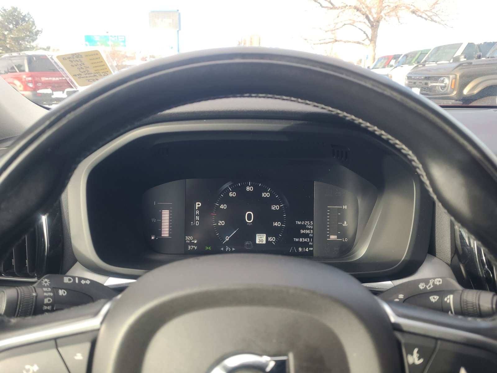 Used 2019 Volvo XC60 T5 Momentum w/ Premium Package image 10